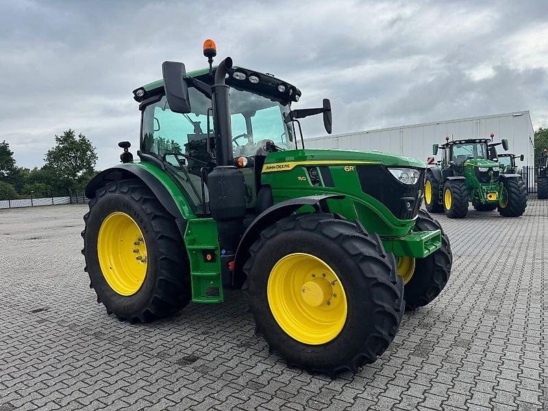 John Deere Item 803257 - John Deere - Farm tractor: picture 2 John Deere Item 803257 - John Deere - Farm tractor: picture 2