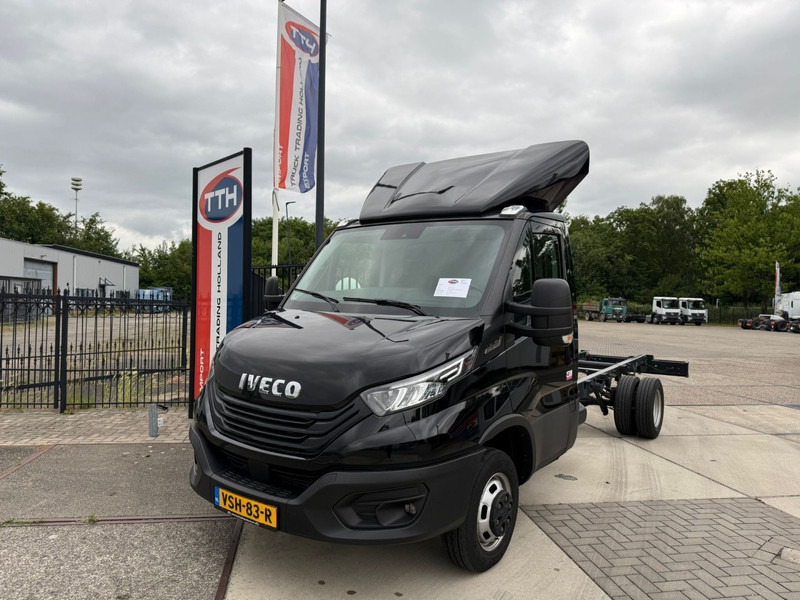 Iveco 40C18/35 Daily Holland vehicle in excellent quality - Commercial vehicle: picture 2 Iveco 40C18/35 Daily Holland vehicle in excellent quality - Commercial vehicle: picture 2