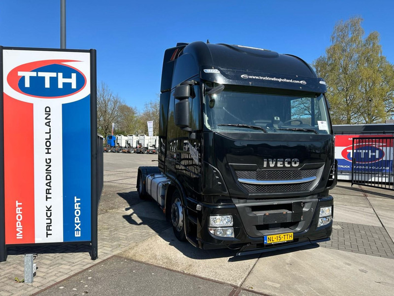 Iveco AS440S46T/FP-LT HI-WAY 2x fueltank height adjustable 5th wheel - Tractor unit: picture 1 Iveco AS440S46T/FP-LT HI-WAY 2x fueltank height adjustable 5th wheel - Tractor unit: picture 1