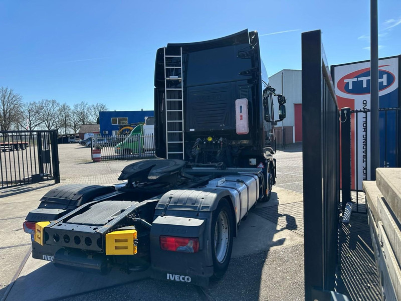 Iveco AS440S46T/FP-LT HI-WAY 2x fueltank height adjustable 5th wheel - Tractor unit: picture 5 Iveco AS440S46T/FP-LT HI-WAY 2x fueltank height adjustable 5th wheel - Tractor unit: picture 5