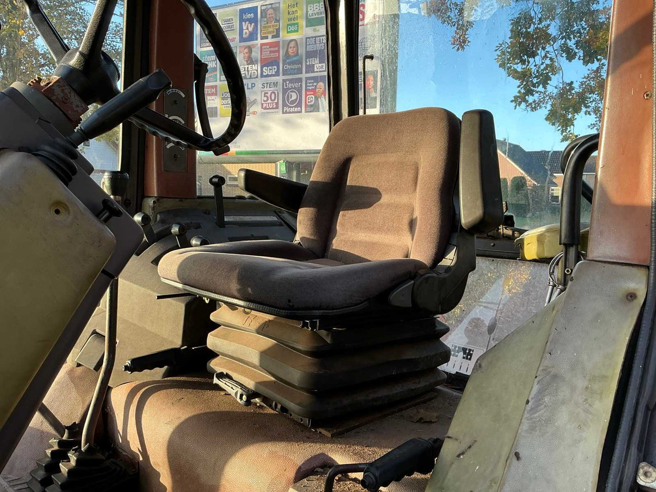 Farm tractor 1987 RENAULT 133.14 ALL-WHEEL DRIVE FARM TRACTOR: picture 18