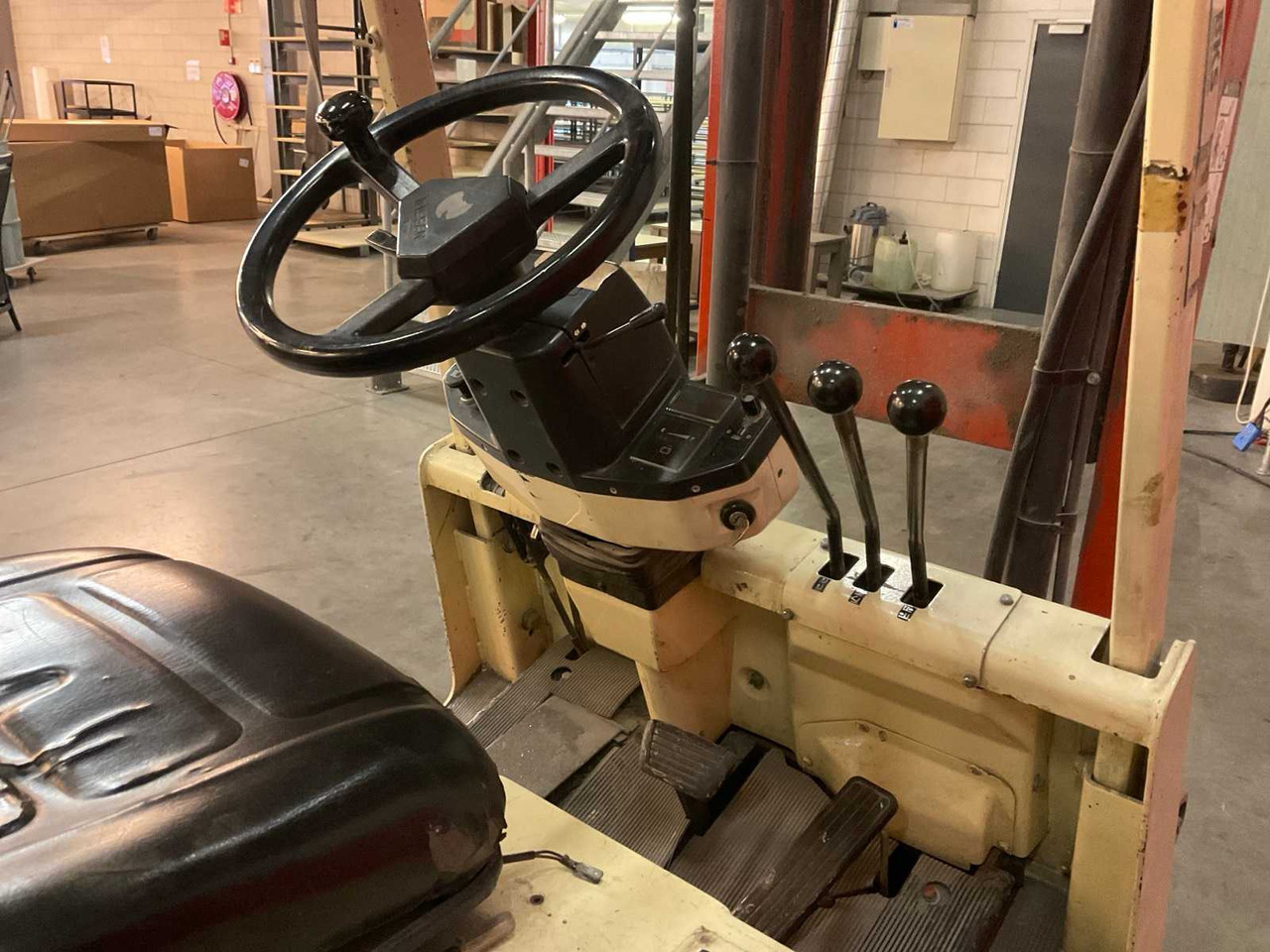 Forklift 1992 NISSAN CM01L15U FORKLIFT: picture 10