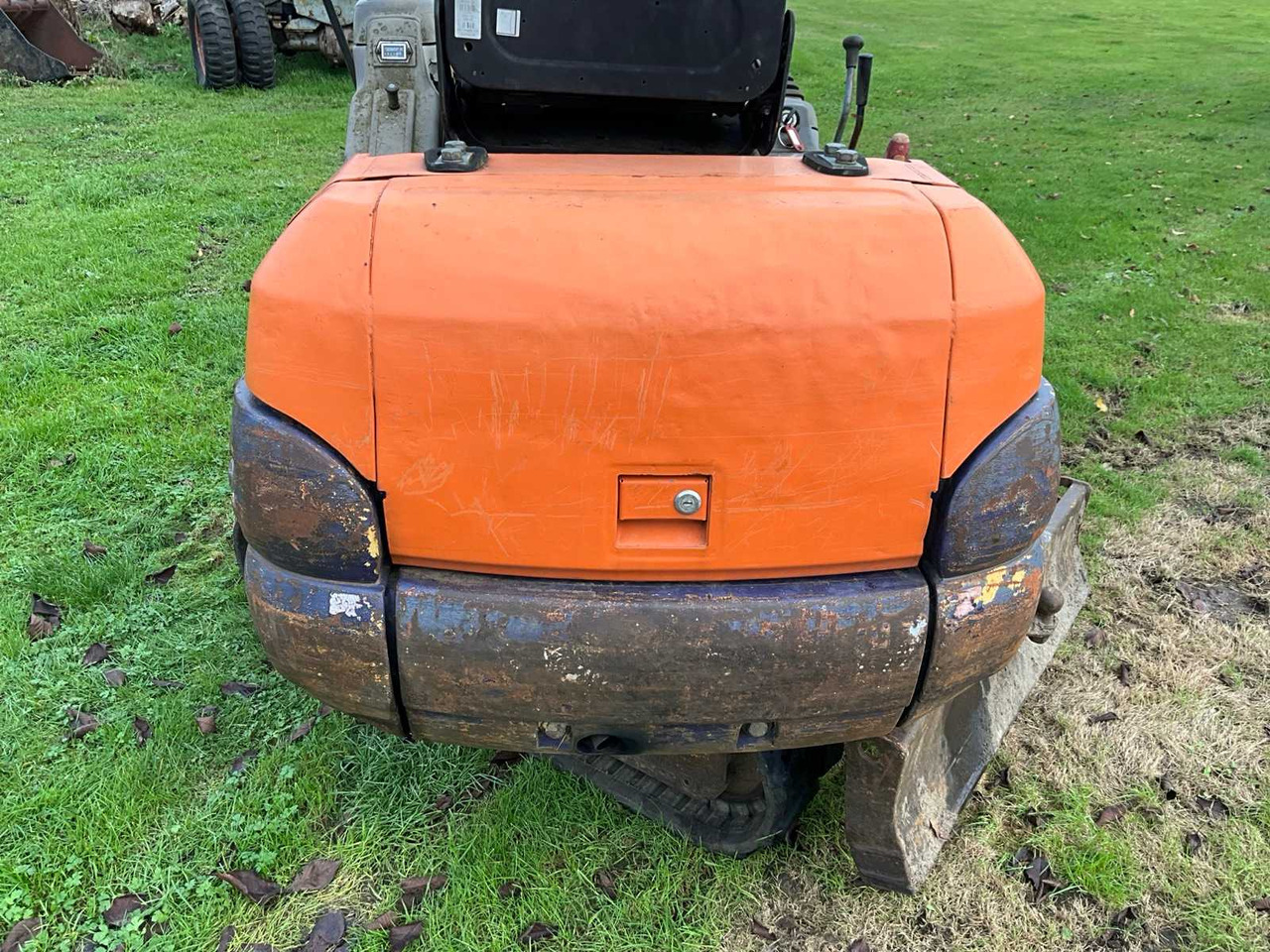 1994 HITACHI EX15 MINI EXCAVATOR - WORKING - NEW TRACKS - Mini excavator: picture 3 1994 HITACHI EX15 MINI EXCAVATOR - WORKING - NEW TRACKS - Mini excavator: picture 3