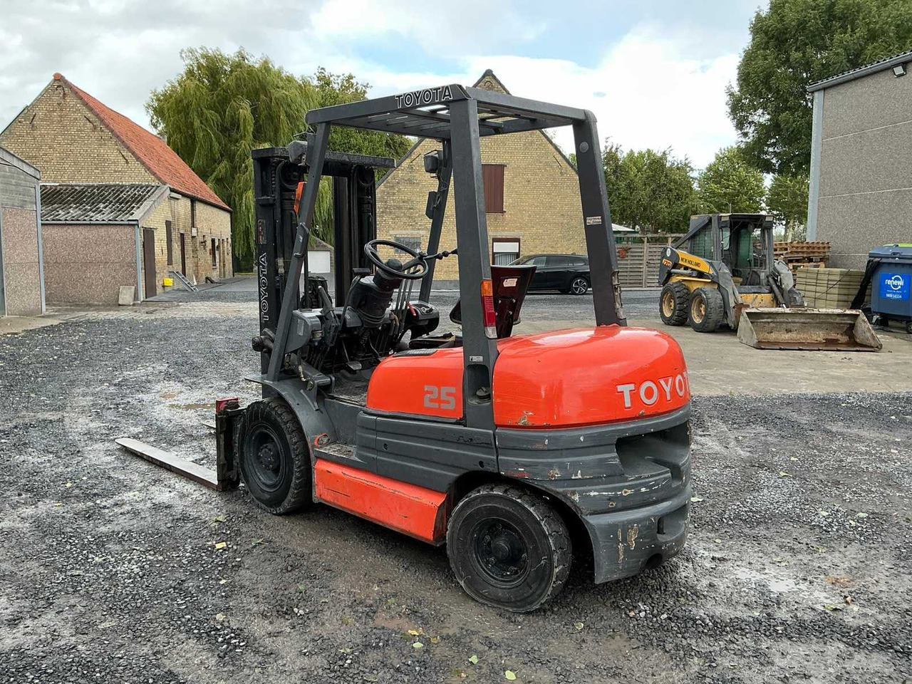 1997 TOYOTA 02-6FDF25 FORKLIFT - Forklift: picture 3 1997 TOYOTA 02-6FDF25 FORKLIFT - Forklift: picture 3