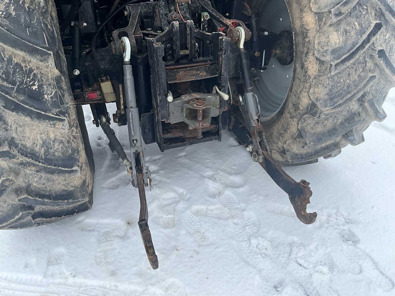 Farm tractor 2005 MASSEY FERGUSON 6475 DYNASHIFT TRACTOR: picture 33