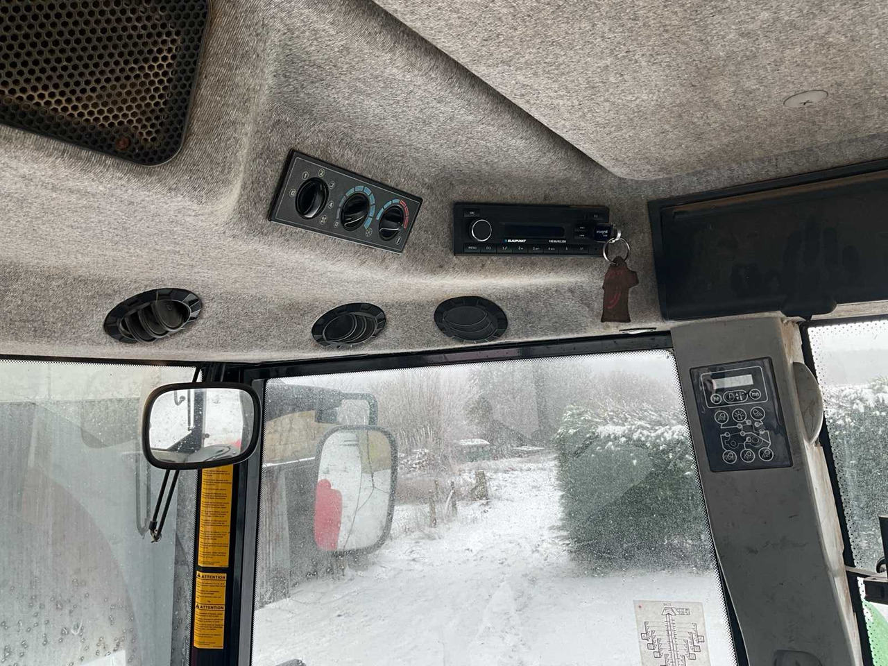 Farm tractor 2005 MASSEY FERGUSON 6475 DYNASHIFT TRACTOR: picture 22