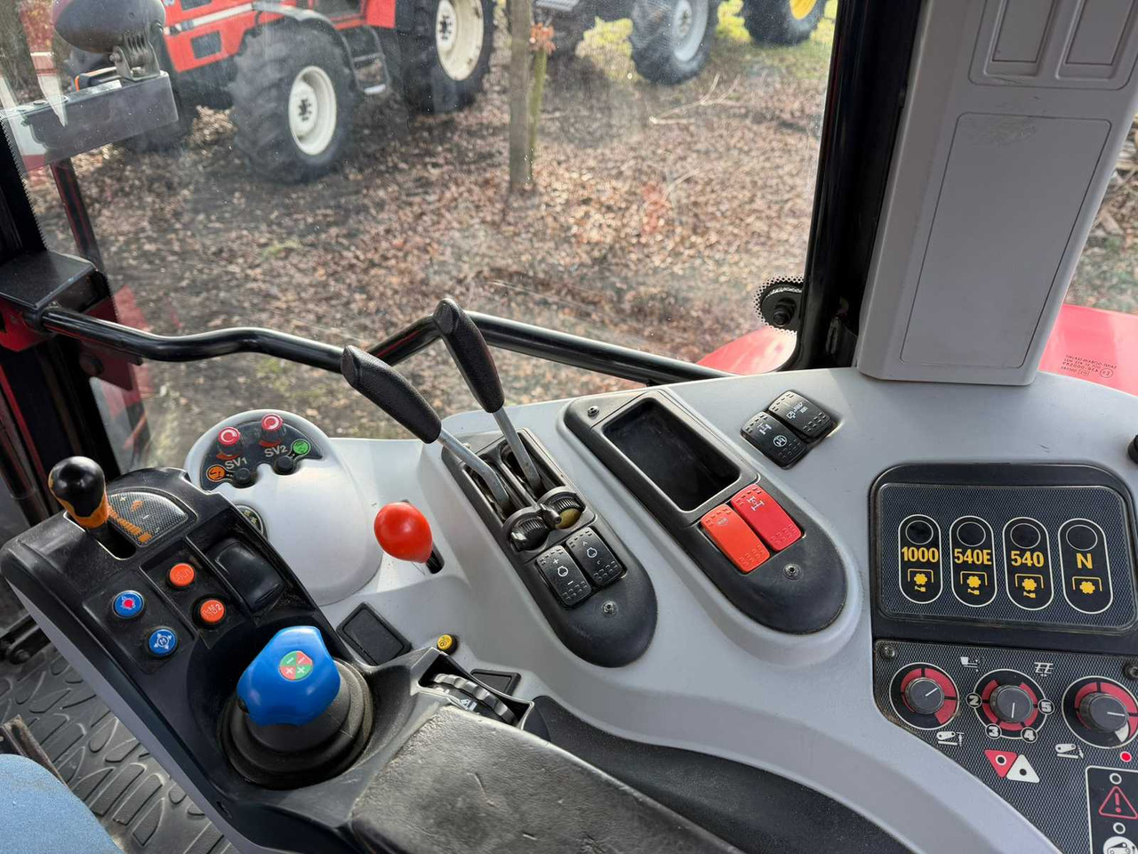 Farm tractor 2008 MASSEY FERGUSON 7480 DYNAVT FOUR WHEEL DRIVE FARM TRACTOR: picture 11