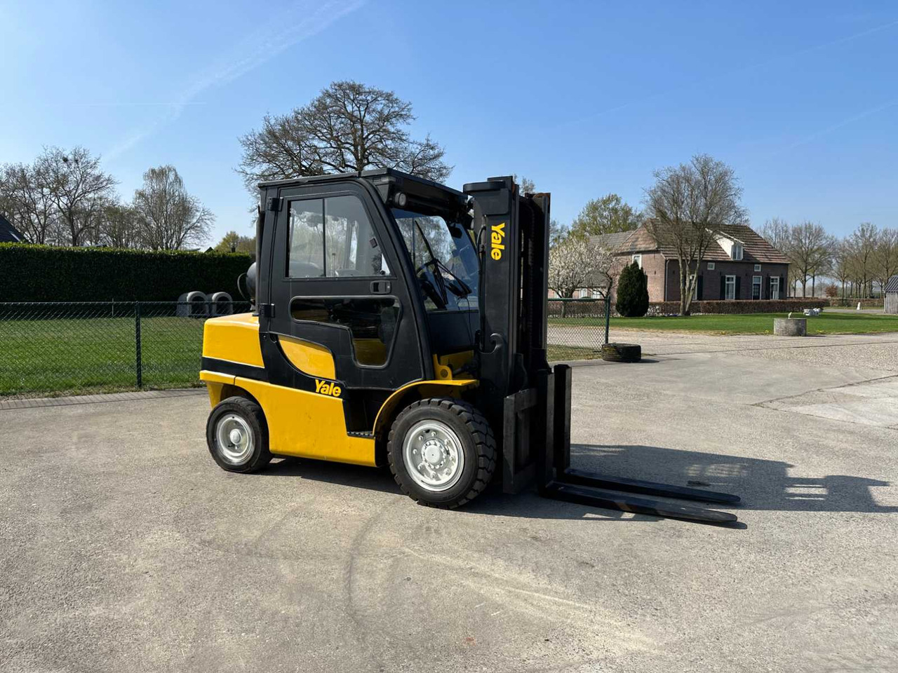 2011 YALE GLP45S FORKLIFT TRUCK - Forklift: picture 4 2011 YALE GLP45S FORKLIFT TRUCK - Forklift: picture 4