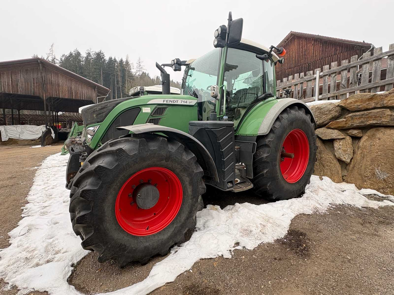 2012 FENDT 714 VARIO SCR TRACTOR PERFORMANCE UPGRADED - Farm tractor: picture 1 2012 FENDT 714 VARIO SCR TRACTOR PERFORMANCE UPGRADED - Farm tractor: picture 1