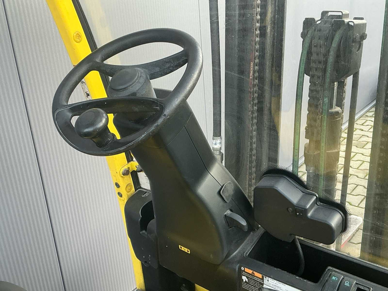 Forklift 2012 HYSTER J1.6XNT SWB FORKLIFT: picture 12 Forklift 2012 HYSTER J1.6XNT SWB FORKLIFT: picture 12