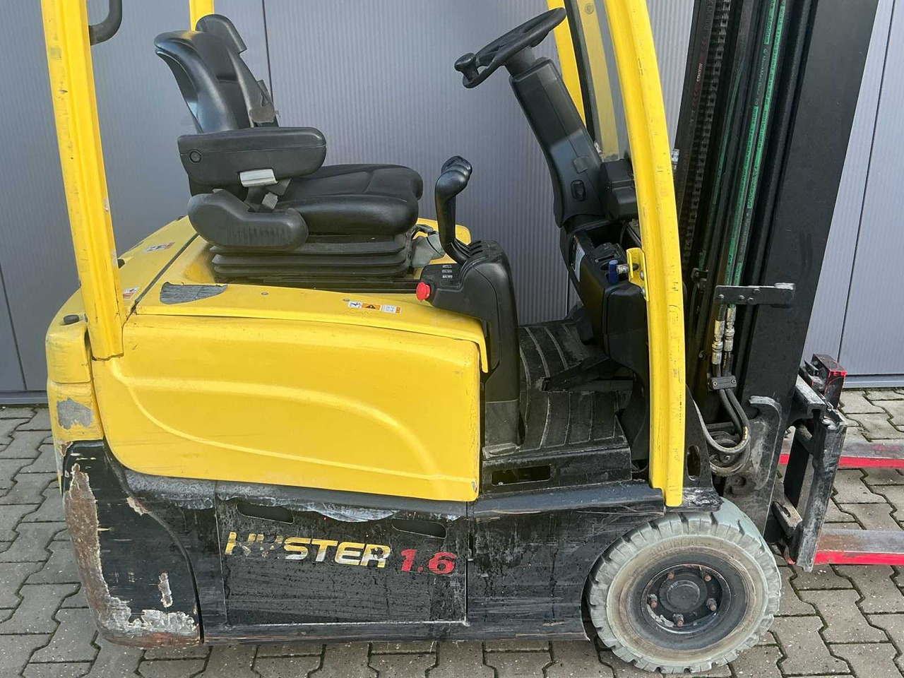 Forklift 2012 HYSTER J1.6XNT SWB FORKLIFT: picture 7 Forklift 2012 HYSTER J1.6XNT SWB FORKLIFT: picture 7