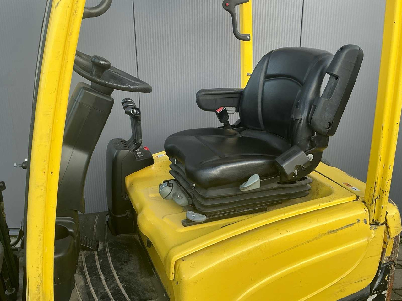 Forklift 2012 HYSTER J1.6XNT SWB FORKLIFT: picture 23 Forklift 2012 HYSTER J1.6XNT SWB FORKLIFT: picture 23