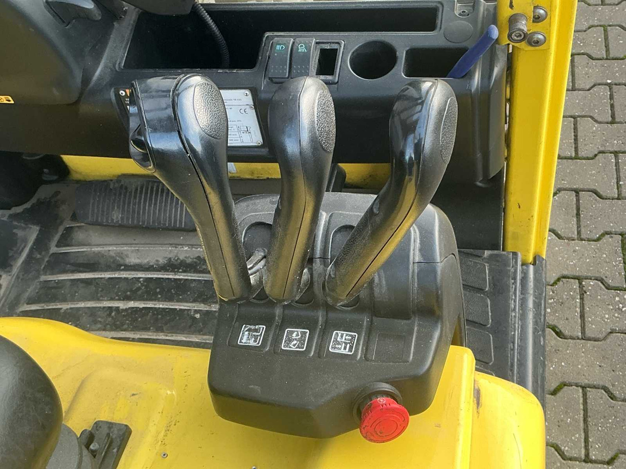 Forklift 2012 HYSTER J1.6XNT SWB FORKLIFT: picture 9 Forklift 2012 HYSTER J1.6XNT SWB FORKLIFT: picture 9