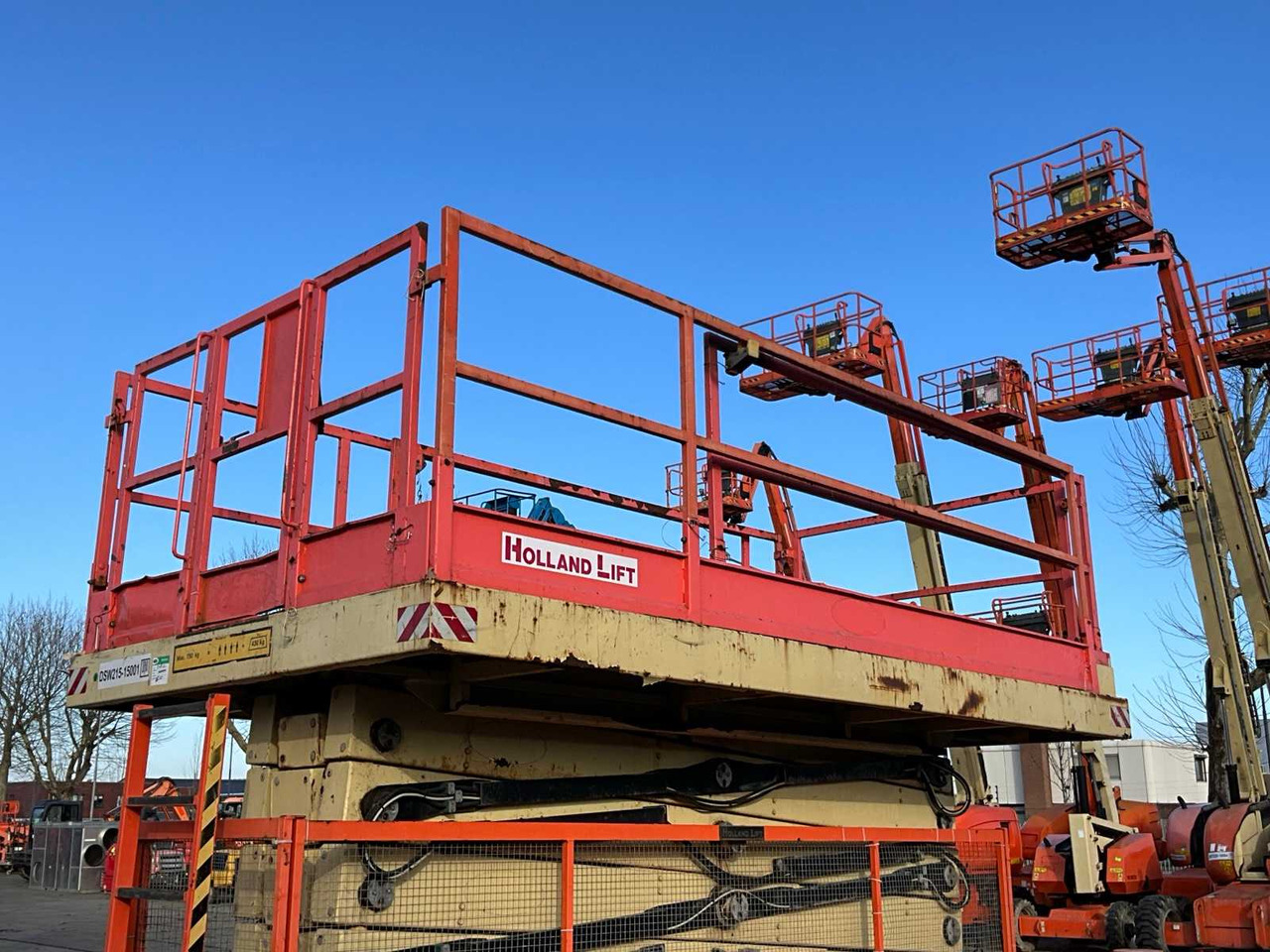 Aerial platform 2015 HOLLAND LIFT B195DL25G AERIAL PLATFORM: picture 13 Aerial platform 2015 HOLLAND LIFT B195DL25G AERIAL PLATFORM: picture 13