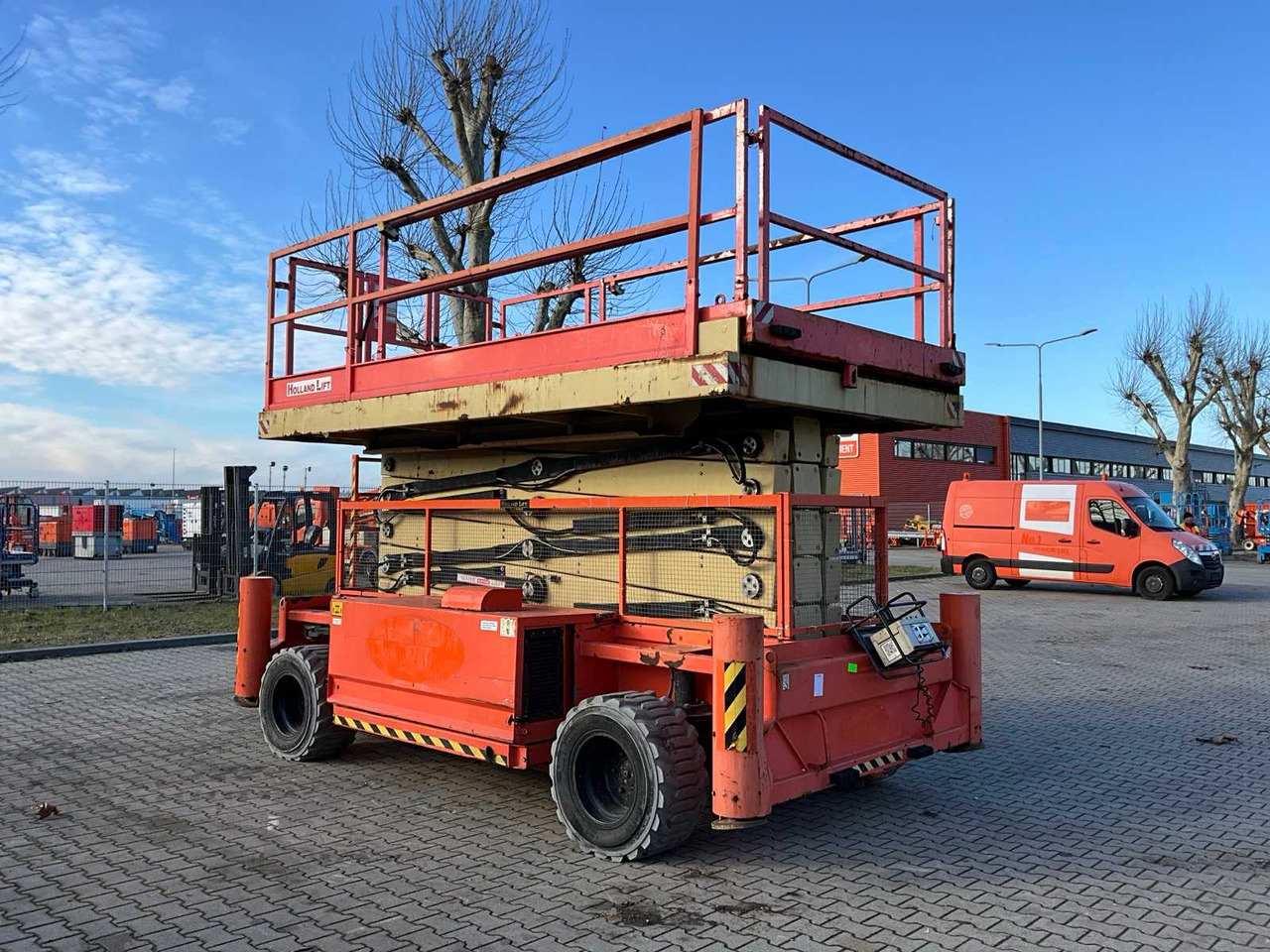 Aerial platform 2015 HOLLAND LIFT B195DL25G AERIAL PLATFORM: picture 6 Aerial platform 2015 HOLLAND LIFT B195DL25G AERIAL PLATFORM: picture 6