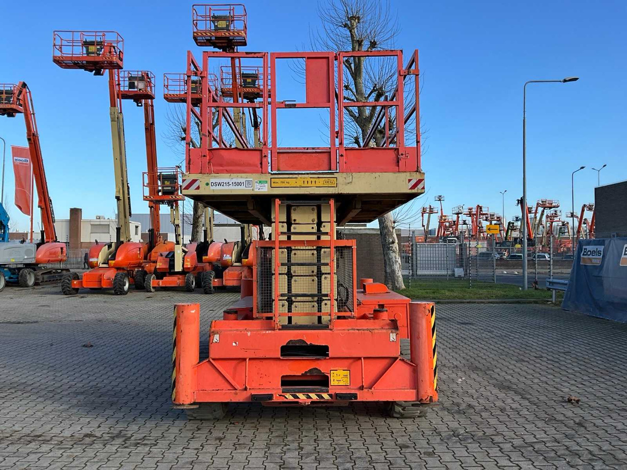 Aerial platform 2015 HOLLAND LIFT B195DL25G AERIAL PLATFORM: picture 9 Aerial platform 2015 HOLLAND LIFT B195DL25G AERIAL PLATFORM: picture 9