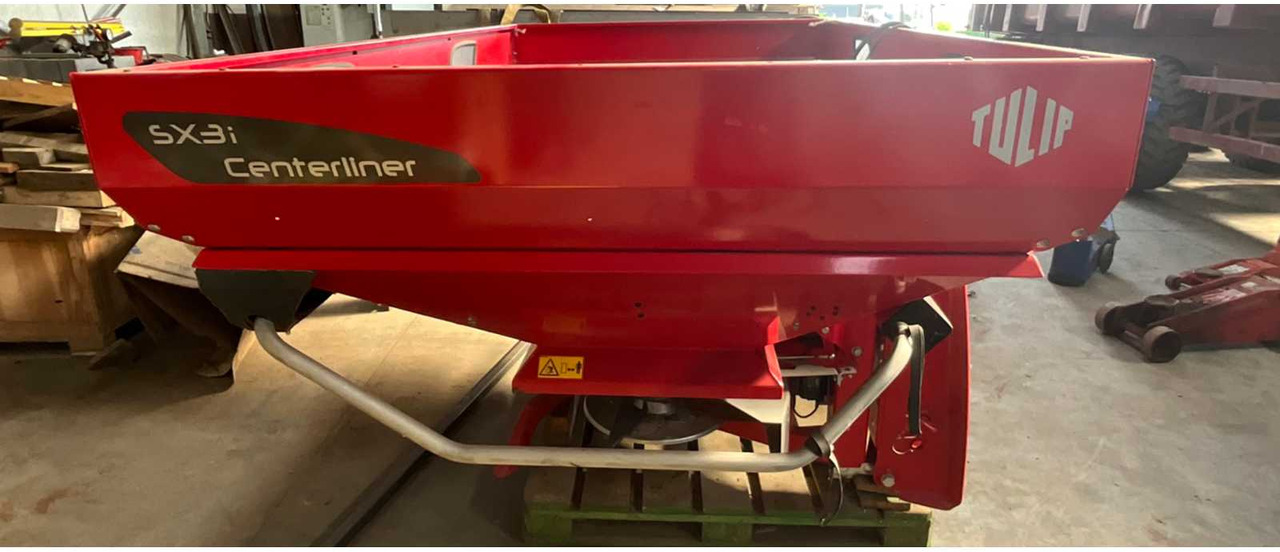 2015 Tulip Centerliner SX 31 Fertilizer Distributor - Fertilizer spreader: picture 2 2015 Tulip Centerliner SX 31 Fertilizer Distributor - Fertilizer spreader: picture 2