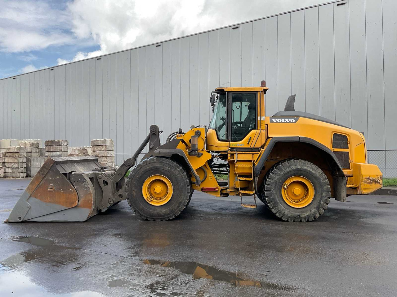 2015 VOLVO L180H SHOVEL - Wheel loader: picture 2 2015 VOLVO L180H SHOVEL - Wheel loader: picture 2