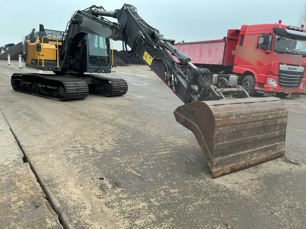 2016 VOLVO A CRAWLER EXCAVATOR - Excavator: picture 3 2016 VOLVO A CRAWLER EXCAVATOR - Excavator: picture 3