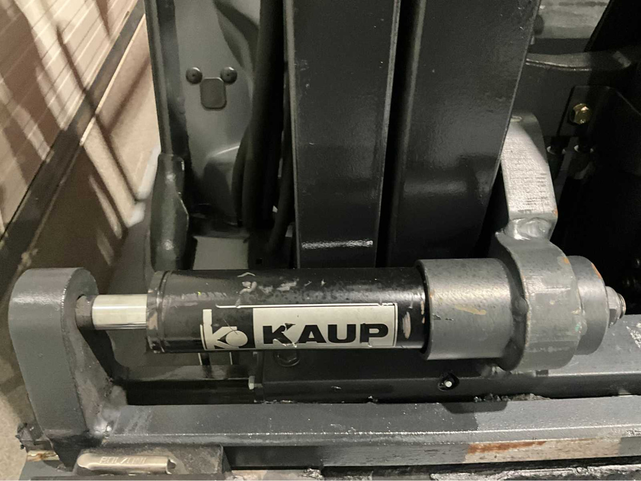 Forklift 2017 LINDE E30L-01 3000KG FORK ADJUSTER FORKLIFT: picture 18