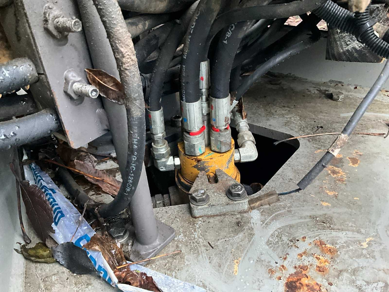 2017 VOLVO ECRD25D COMBINATION LOT - Mini excavator: picture 4 2017 VOLVO ECRD25D COMBINATION LOT - Mini excavator: picture 4