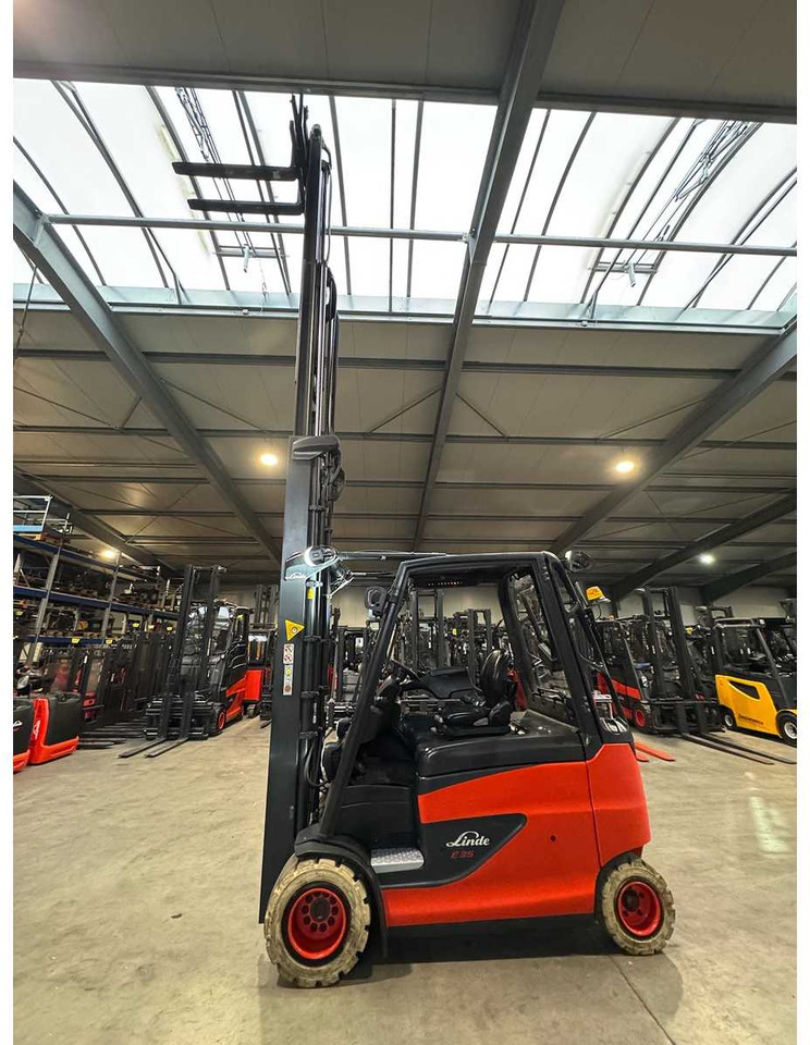 2019 SERVICE + UVV 12/2026 LINDE E35HL 3.500KG TRIPLEX 778CM 3.+4. VALVE ELECTRIC FORKLIFT 6.081 HOURS - Forklift: picture 4 2019 SERVICE + UVV 12/2026 LINDE E35HL 3.500KG TRIPLEX 778CM 3.+4. VALVE ELECTRIC FORKLIFT 6.081 HOURS - Forklift: picture 4