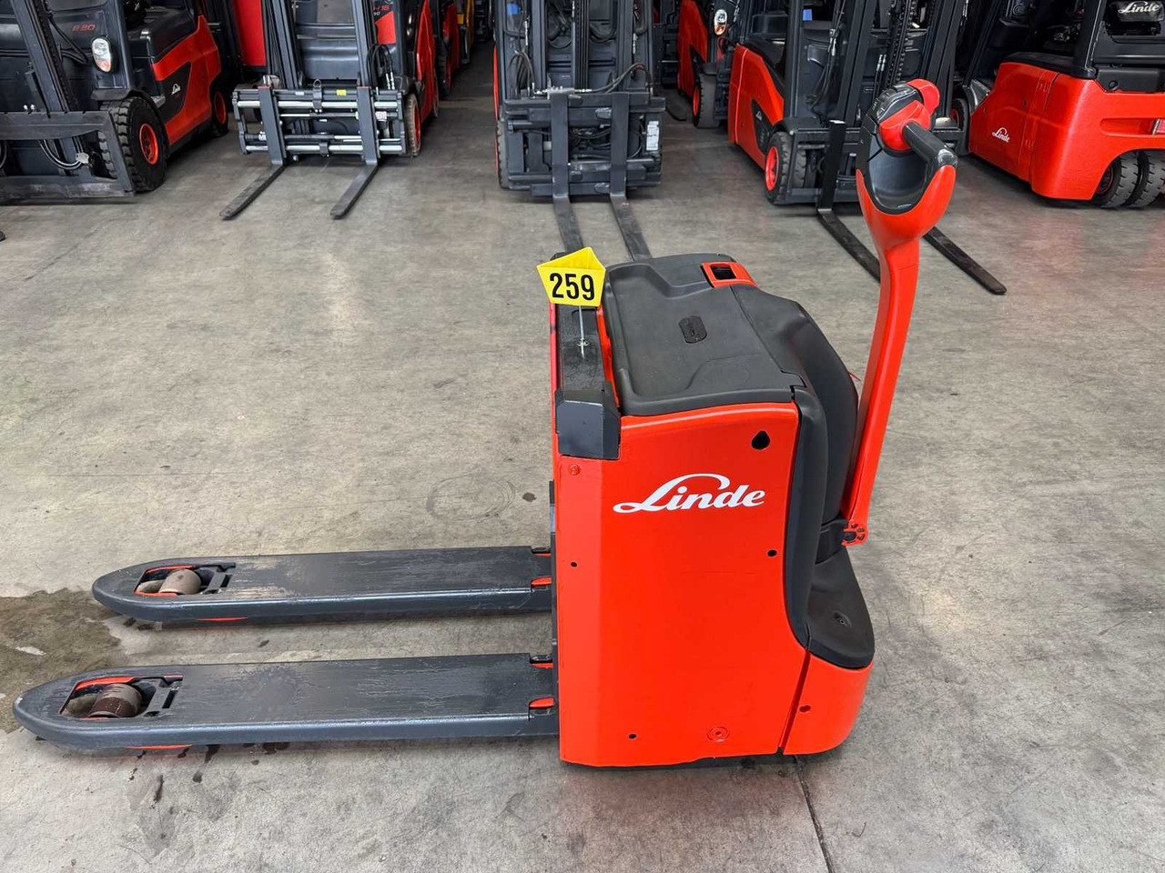 2021 LINDE T16L PALLET TRUCK ANT STACKER INITIAL STROKE 1,675 HOURS - Forklift: picture 2 2021 LINDE T16L PALLET TRUCK ANT STACKER INITIAL STROKE 1,675 HOURS - Forklift: picture 2