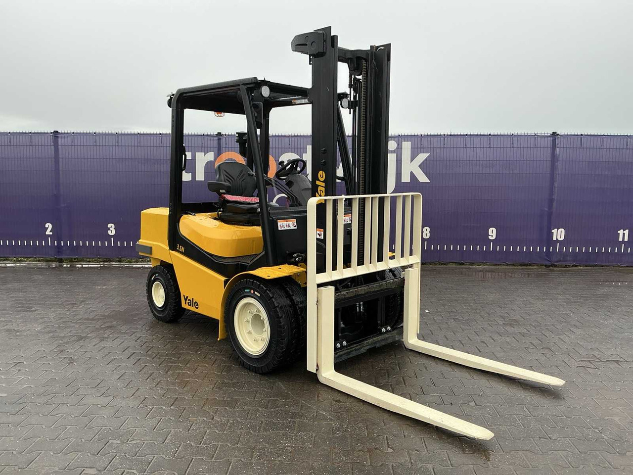 2023 YALE GDP 3.5N FORKLIFT - Forklift: picture 2 2023 YALE GDP 3.5N FORKLIFT - Forklift: picture 2