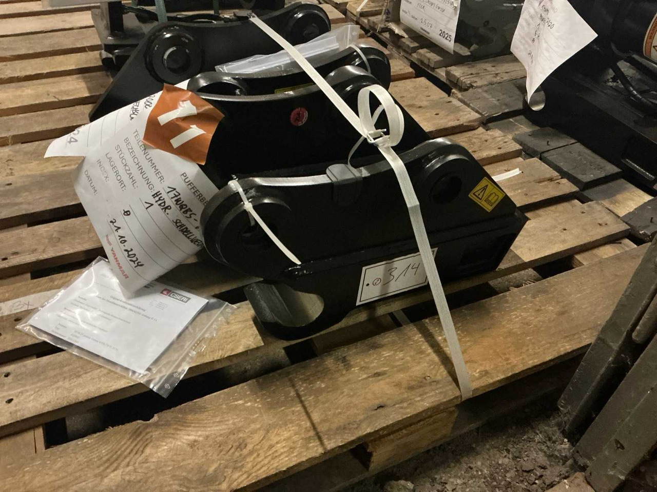 2024 YANMAR HC08-2V QUICK COUPLER, HYDR. - Wheel loader: picture 1 2024 YANMAR HC08-2V QUICK COUPLER, HYDR. - Wheel loader: picture 1