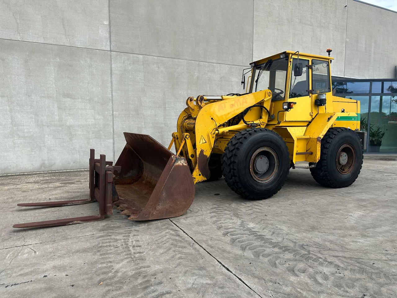 AHLMANN - 1999 - AS200 - SHOVEL - Wheel loader: picture 1 AHLMANN - 1999 - AS200 - SHOVEL - Wheel loader: picture 1