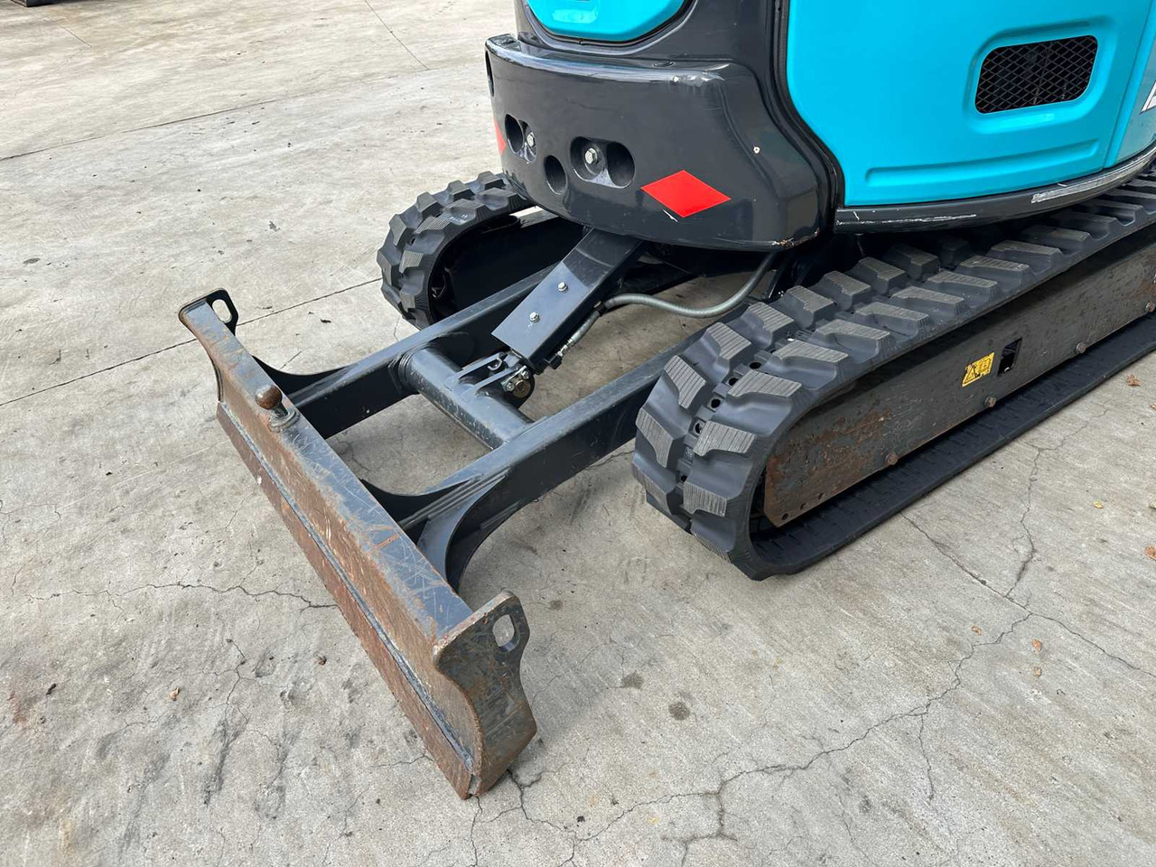 Excavator AIRMAN - 2023 - AX33U-7 - MIDI EXCAVATOR: picture 19 Excavator AIRMAN - 2023 - AX33U-7 - MIDI EXCAVATOR: picture 19