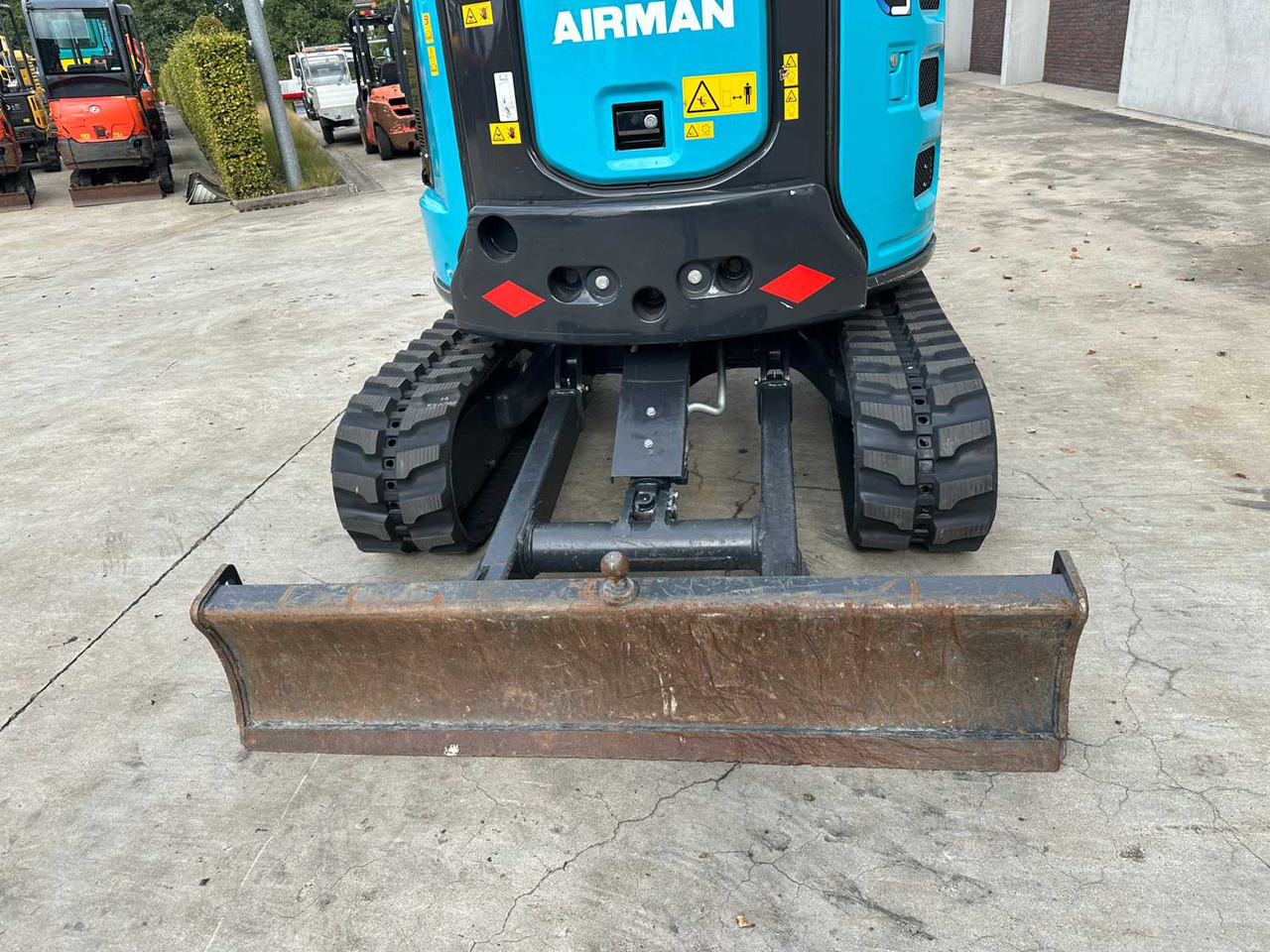 Excavator AIRMAN - 2023 - AX33U-7 - MIDI EXCAVATOR: picture 20 Excavator AIRMAN - 2023 - AX33U-7 - MIDI EXCAVATOR: picture 20