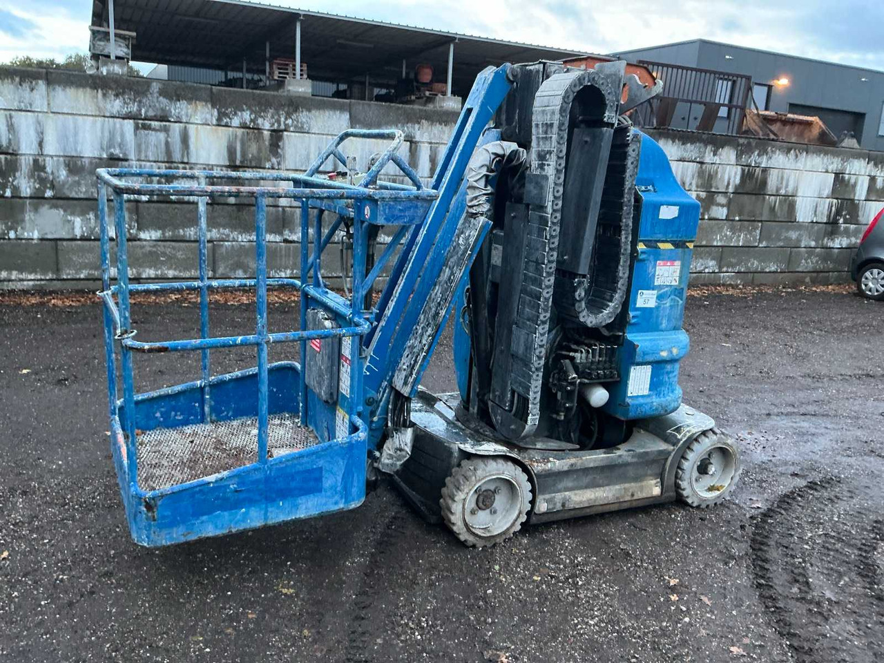 ATN PIAF 880R - Aerial platform: picture 1 ATN PIAF 880R - Aerial platform: picture 1