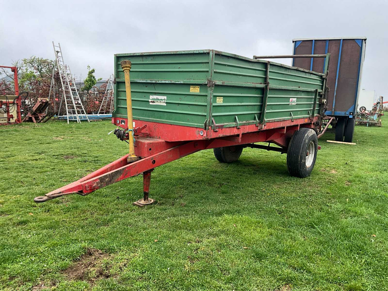 Albert 477 - Manure spreader: picture 1 Albert 477 - Manure spreader: picture 1