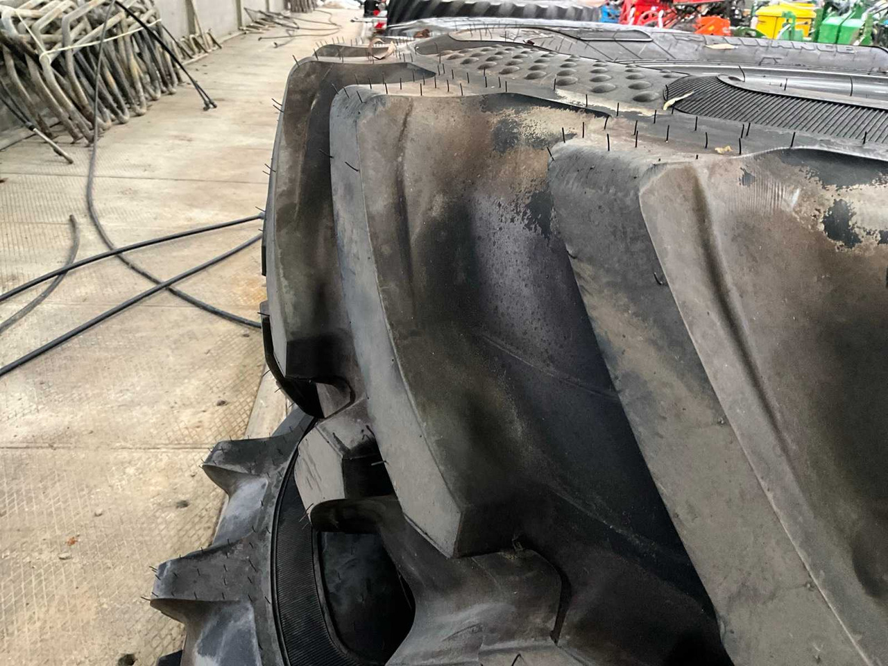 Alliance AgriStar II - Wheels and tires for Farm tractor: picture 3 Alliance AgriStar II - Wheels and tires for Farm tractor: picture 3