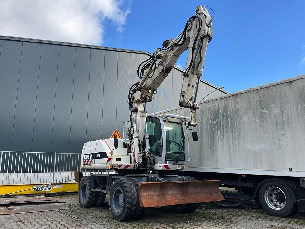 Atlas 1305M - Wheel excavator: picture 1 Atlas 1305M - Wheel excavator: picture 1