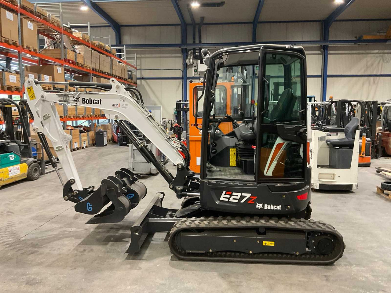 Bobcat E27Z - Mini excavator: picture 2 Bobcat E27Z - Mini excavator: picture 2