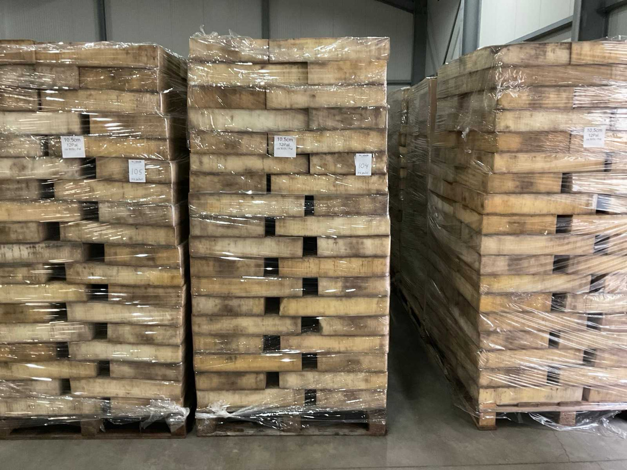 Box cushions, pallet of 90 pieces (12x) - Post-harvest equipment: picture 1 Box cushions, pallet of 90 pieces (12x) - Post-harvest equipment: picture 1