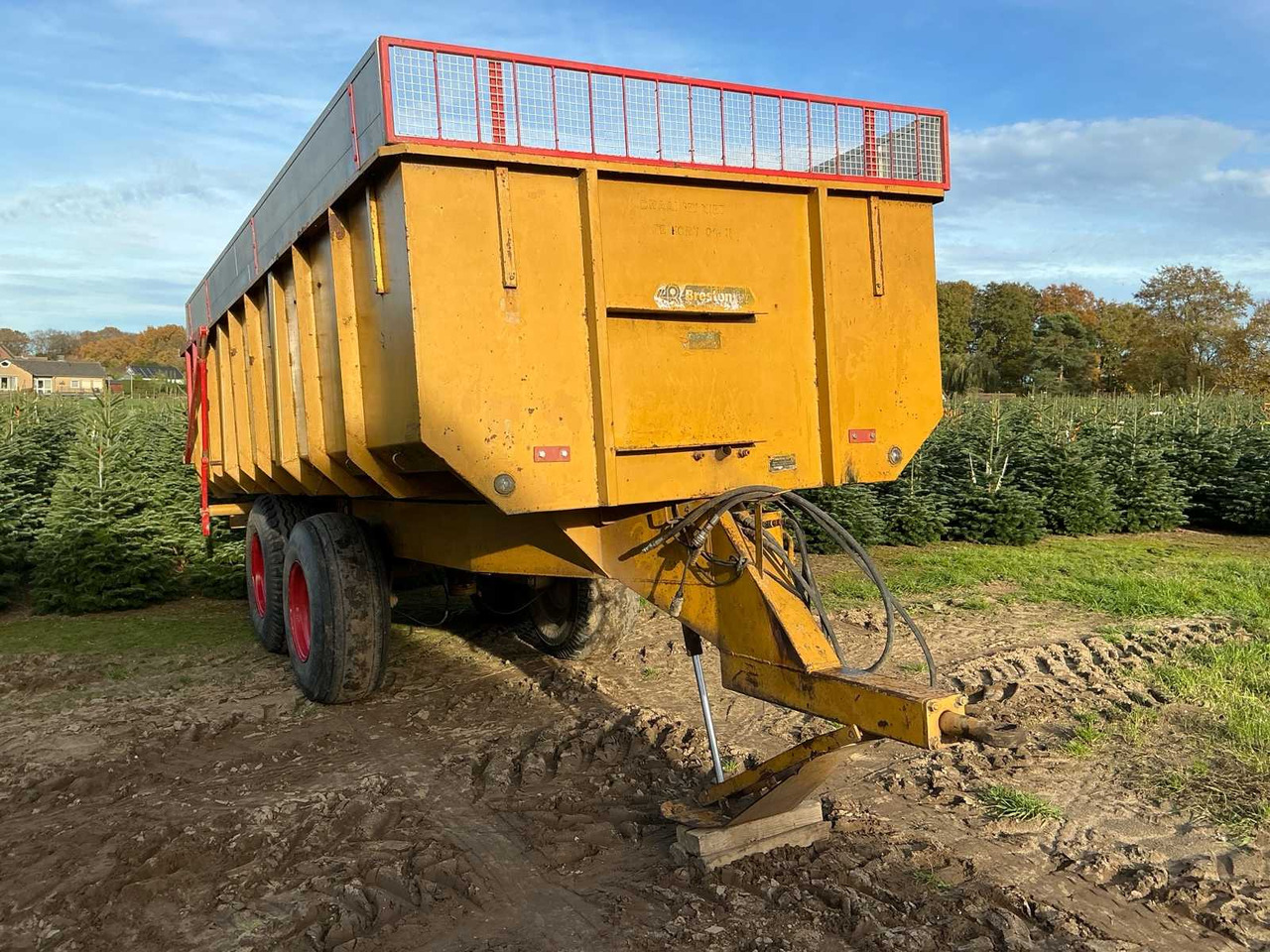 Breston FKT-10 - Farm tipping trailer/ Dumper: picture 4 Breston FKT-10 - Farm tipping trailer/ Dumper: picture 4