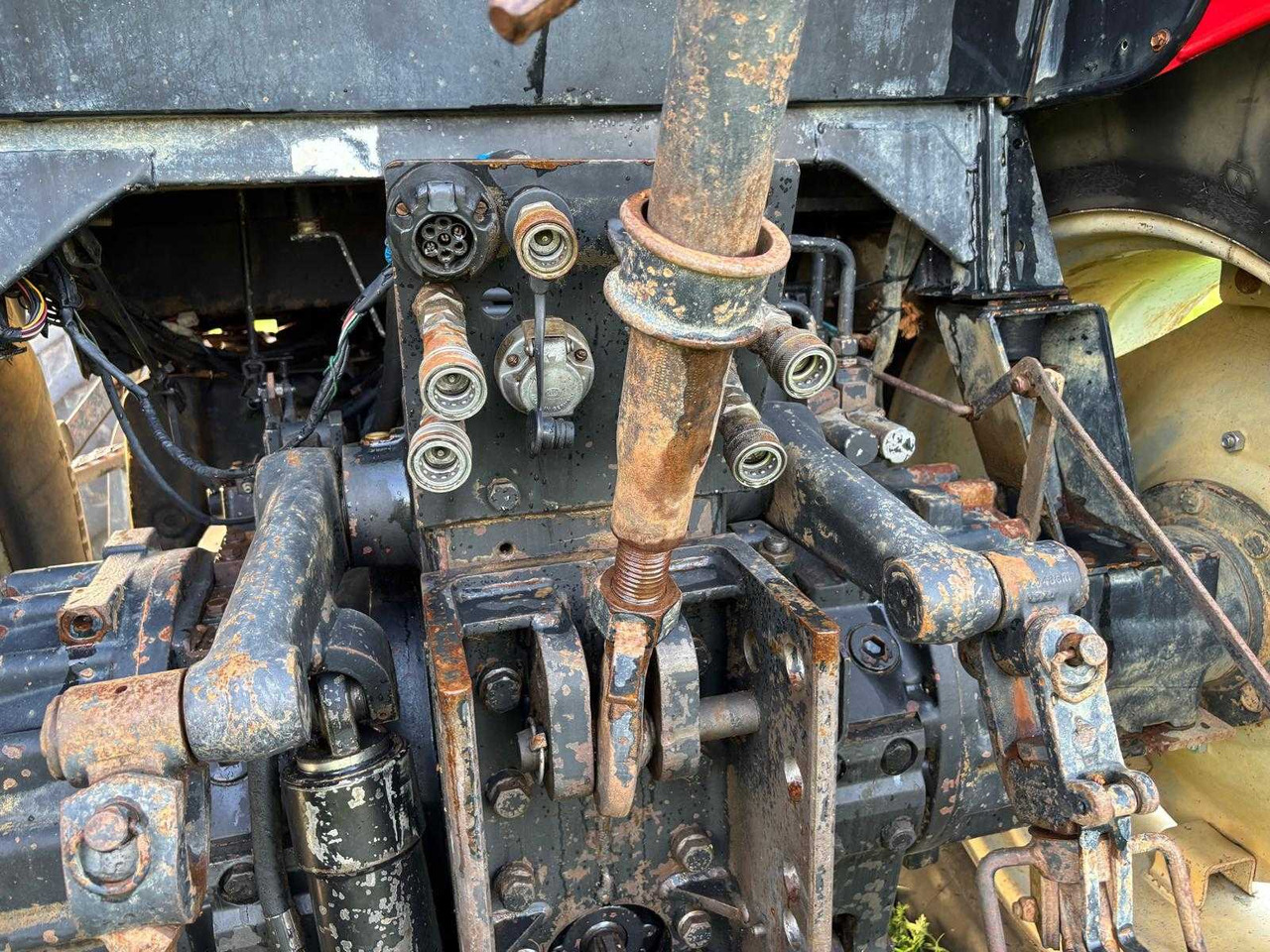 Farm tractor CASE INTERNATIONAL - 1988 - 1455 XL - ALL-WHEEL DRIVE FARM TRACTOR: picture 20 Farm tractor CASE INTERNATIONAL - 1988 - 1455 XL - ALL-WHEEL DRIVE FARM TRACTOR: picture 20