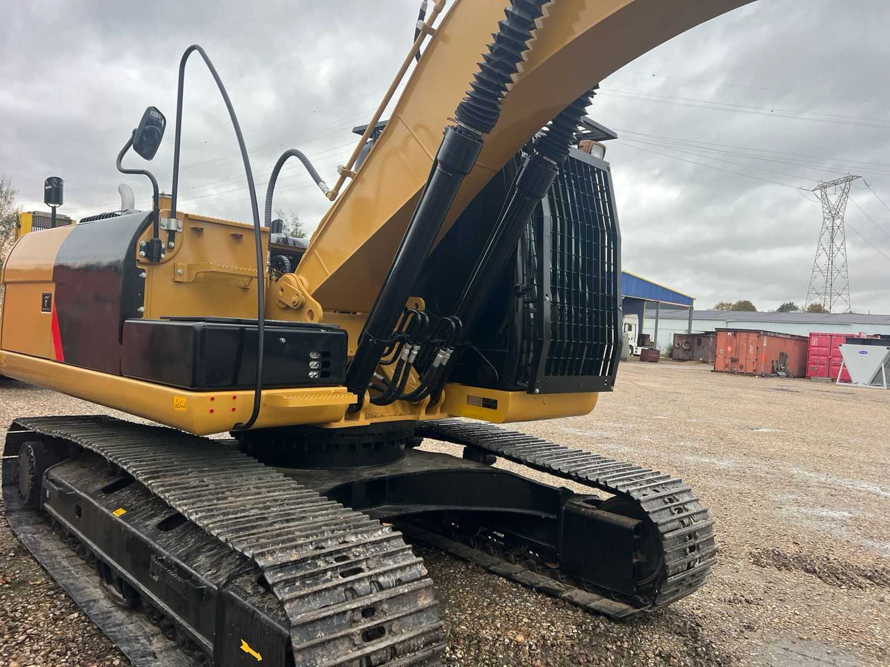 CATERPILLAR - 2016 - 320 D2 - CRAWLER EXCAVATOR - Excavator: picture 3 CATERPILLAR - 2016 - 320 D2 - CRAWLER EXCAVATOR - Excavator: picture 3
