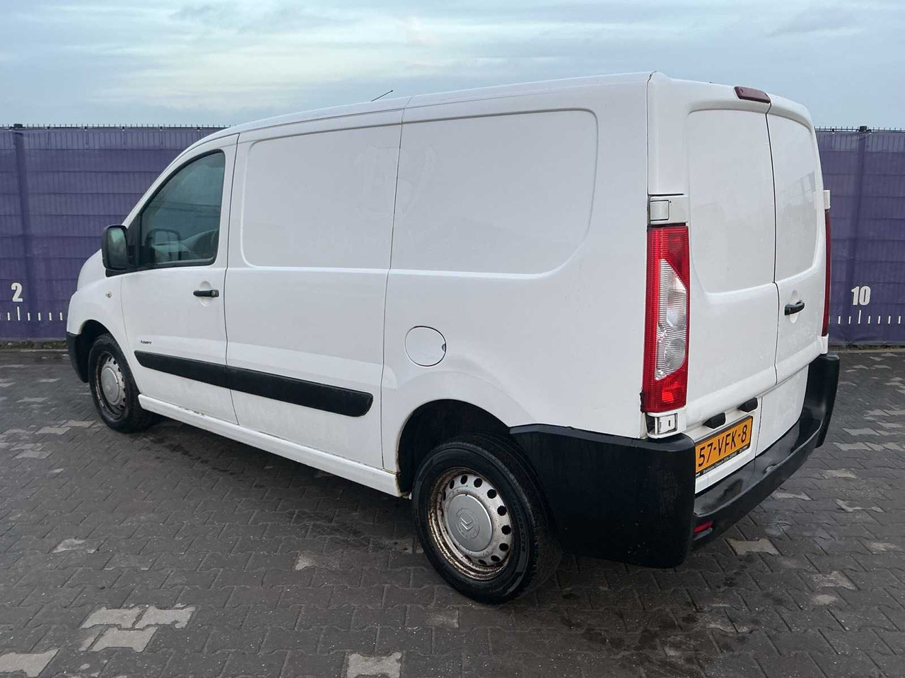 2007 - CITROEN - JUMPY - 12 1.6 HDI L1 H1 - COMMERCIAL VEHICLE - Commercial vehicle: picture 3 2007 - CITROEN - JUMPY - 12 1.6 HDI L1 H1 - COMMERCIAL VEHICLE - Commercial vehicle: picture 3