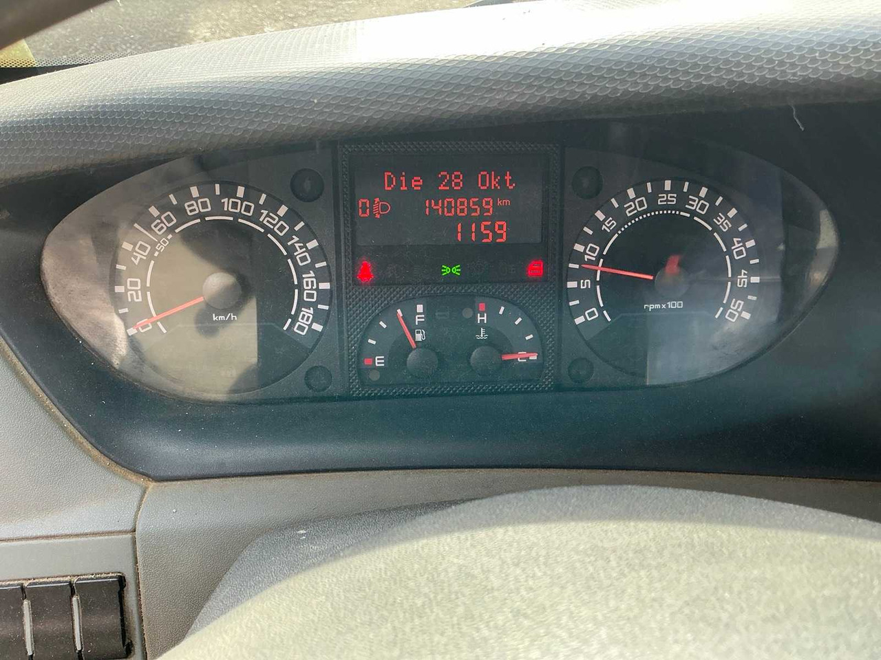 Commercial vehicle 2007 IVECO 35C12 DAILY VAN WITH TIPPER BODY: picture 16 Commercial vehicle 2007 IVECO 35C12 DAILY VAN WITH TIPPER BODY: picture 16