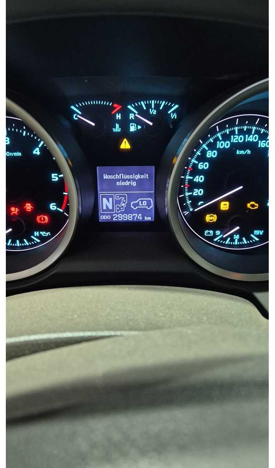 2008 - TOYOTA V8 - LANDCRUISER - J20 / VDJ 200 - COMMERCIAL VEHICLE - Commercial vehicle: picture 2 2008 - TOYOTA V8 - LANDCRUISER - J20 / VDJ 200 - COMMERCIAL VEHICLE - Commercial vehicle: picture 2