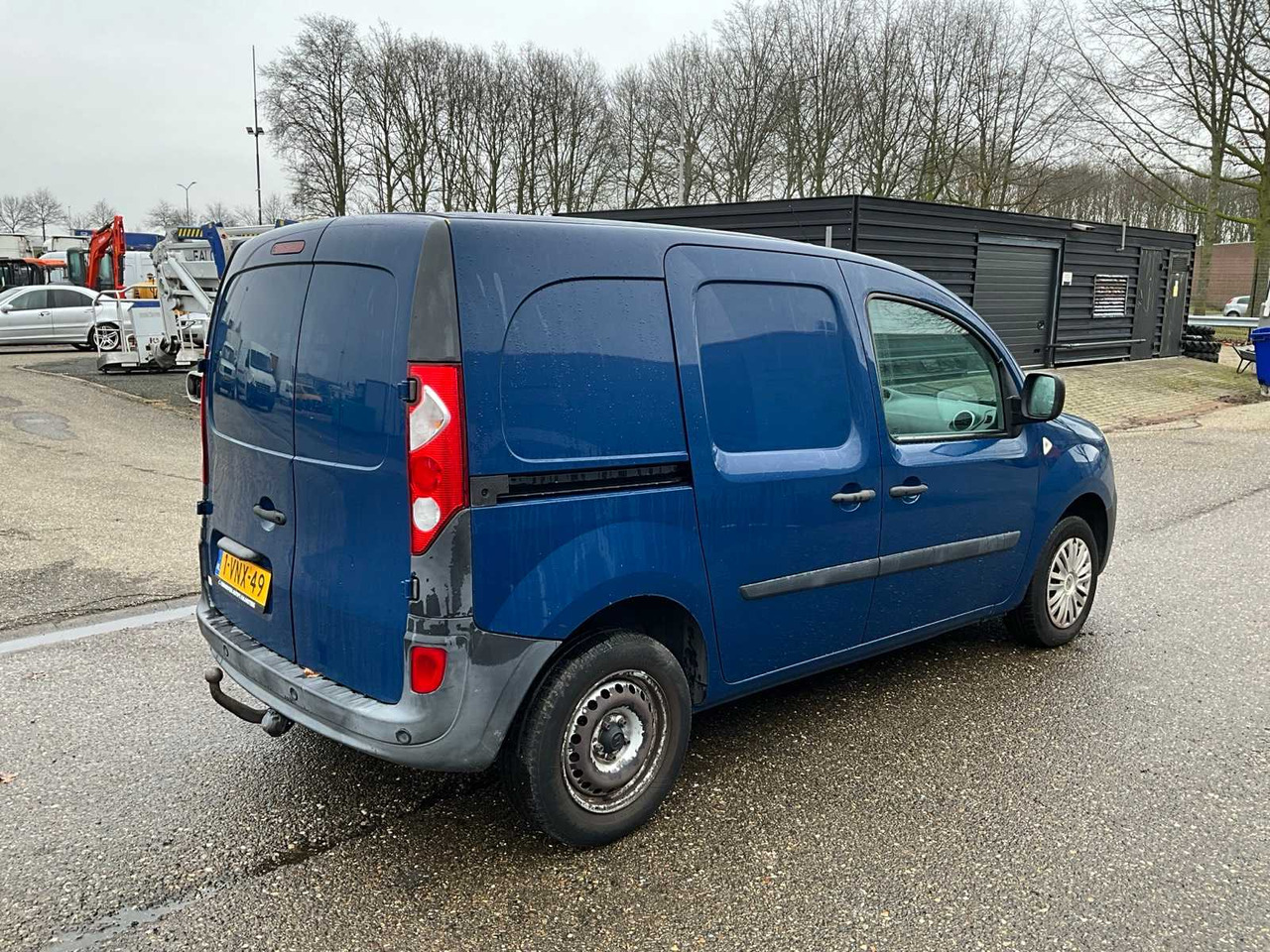 2011 RENAULT KANGOO EXPRESS COMMERCIAL VEHICLE 1-VNX-49 - Commercial vehicle: picture 5 2011 RENAULT KANGOO EXPRESS COMMERCIAL VEHICLE 1-VNX-49 - Commercial vehicle: picture 5