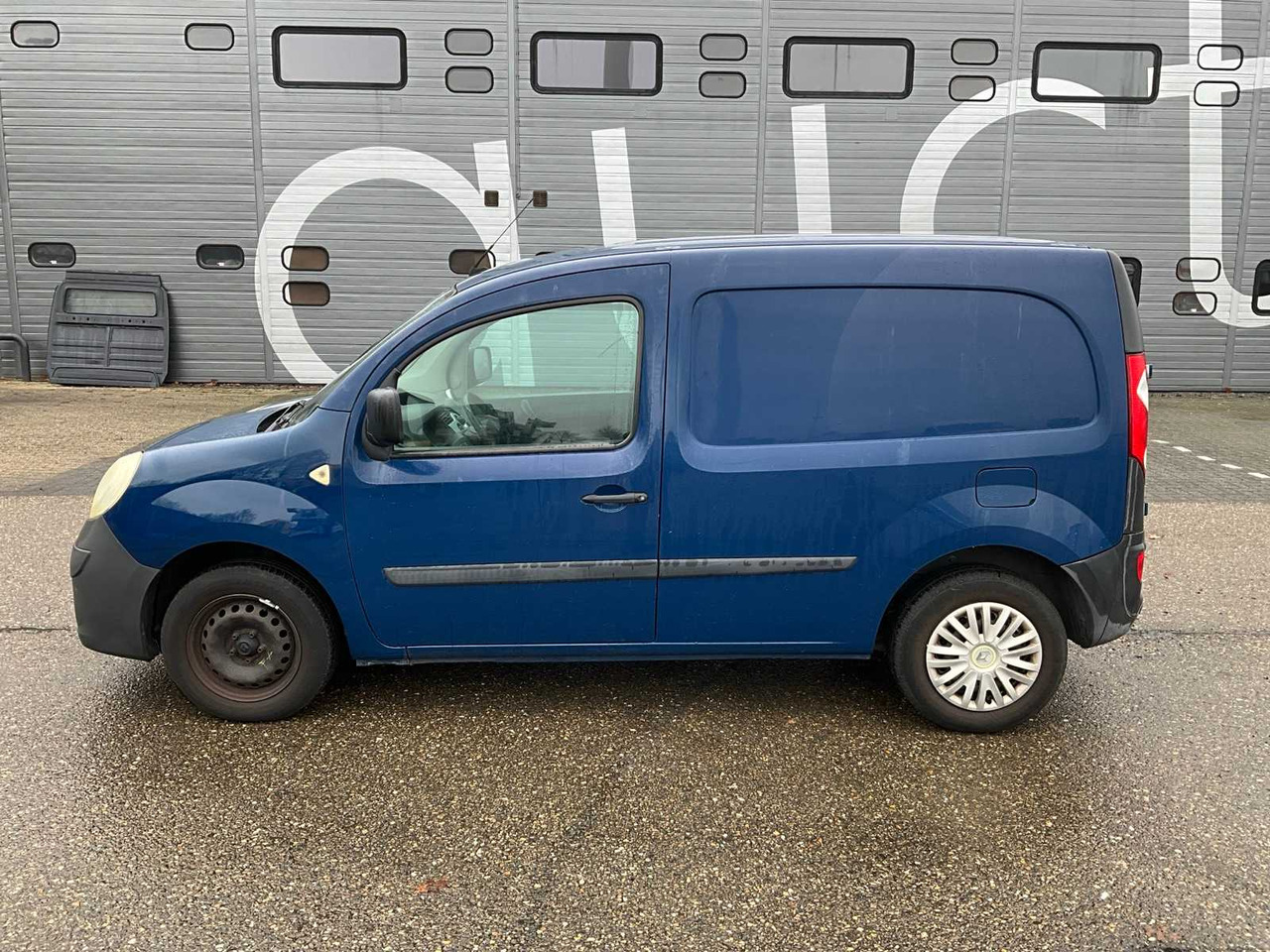 2011 RENAULT KANGOO EXPRESS COMMERCIAL VEHICLE 1-VNX-49 - Commercial vehicle: picture 2 2011 RENAULT KANGOO EXPRESS COMMERCIAL VEHICLE 1-VNX-49 - Commercial vehicle: picture 2