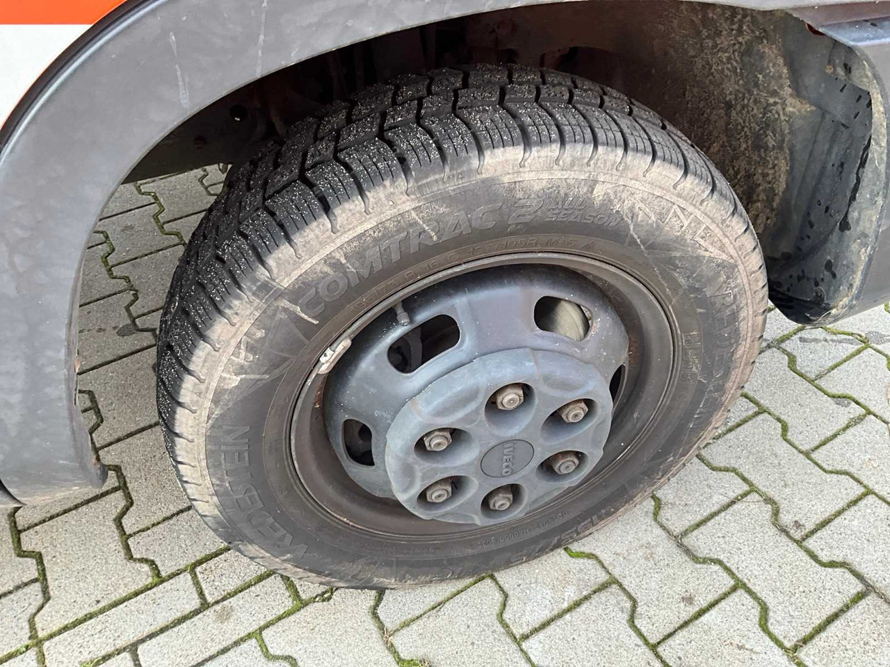 Commercial vehicle 2017 IVECO DAILY 35-140 FLATBED TRUCK: picture 8