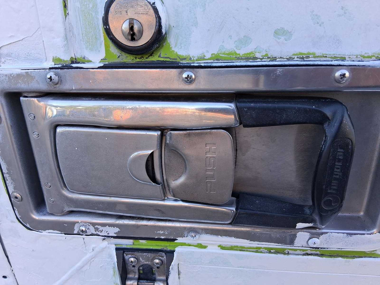 Commercial vehicle FORD TRANSIT 350 2.0 TDCI L4H1 TREND VAN | VHV-11-T: picture 25 Commercial vehicle FORD TRANSIT 350 2.0 TDCI L4H1 TREND VAN | VHV-11-T: picture 25