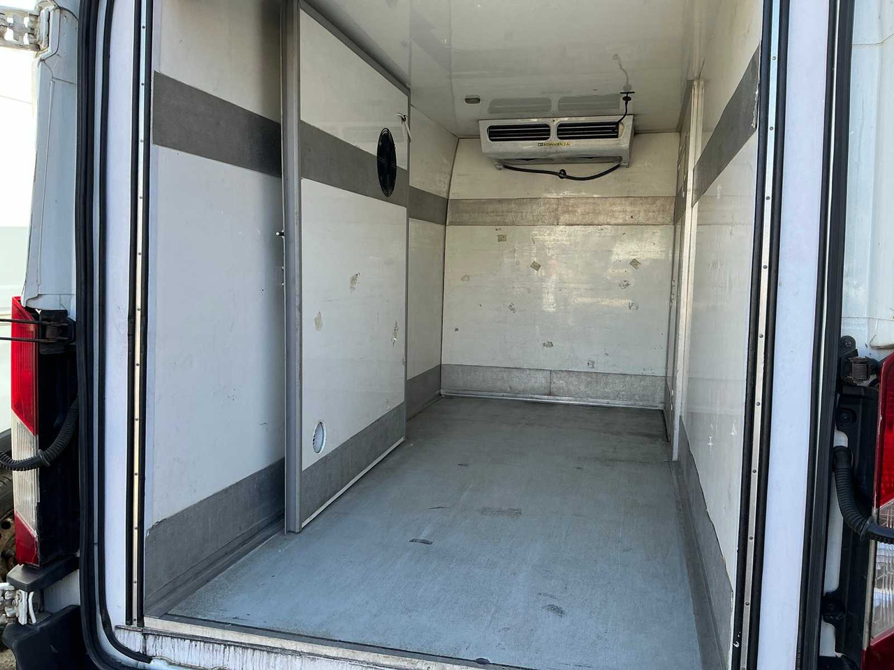 FORD TRANSIT VAN - Commercial vehicle: picture 5 FORD TRANSIT VAN - Commercial vehicle: picture 5