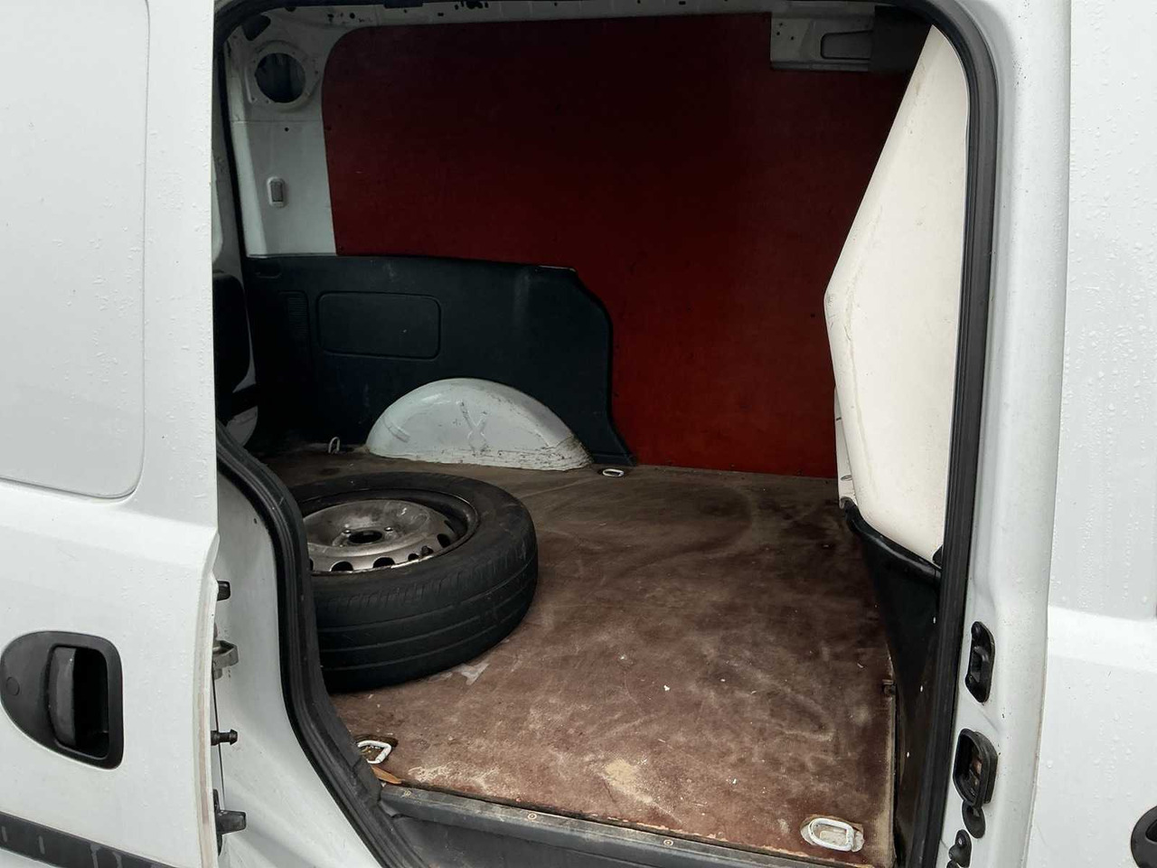 Commercial vehicle PEUGEOT PARTNER COMMERCIAL VEHICLE: picture 6